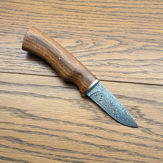 Handmade Damascus Knife