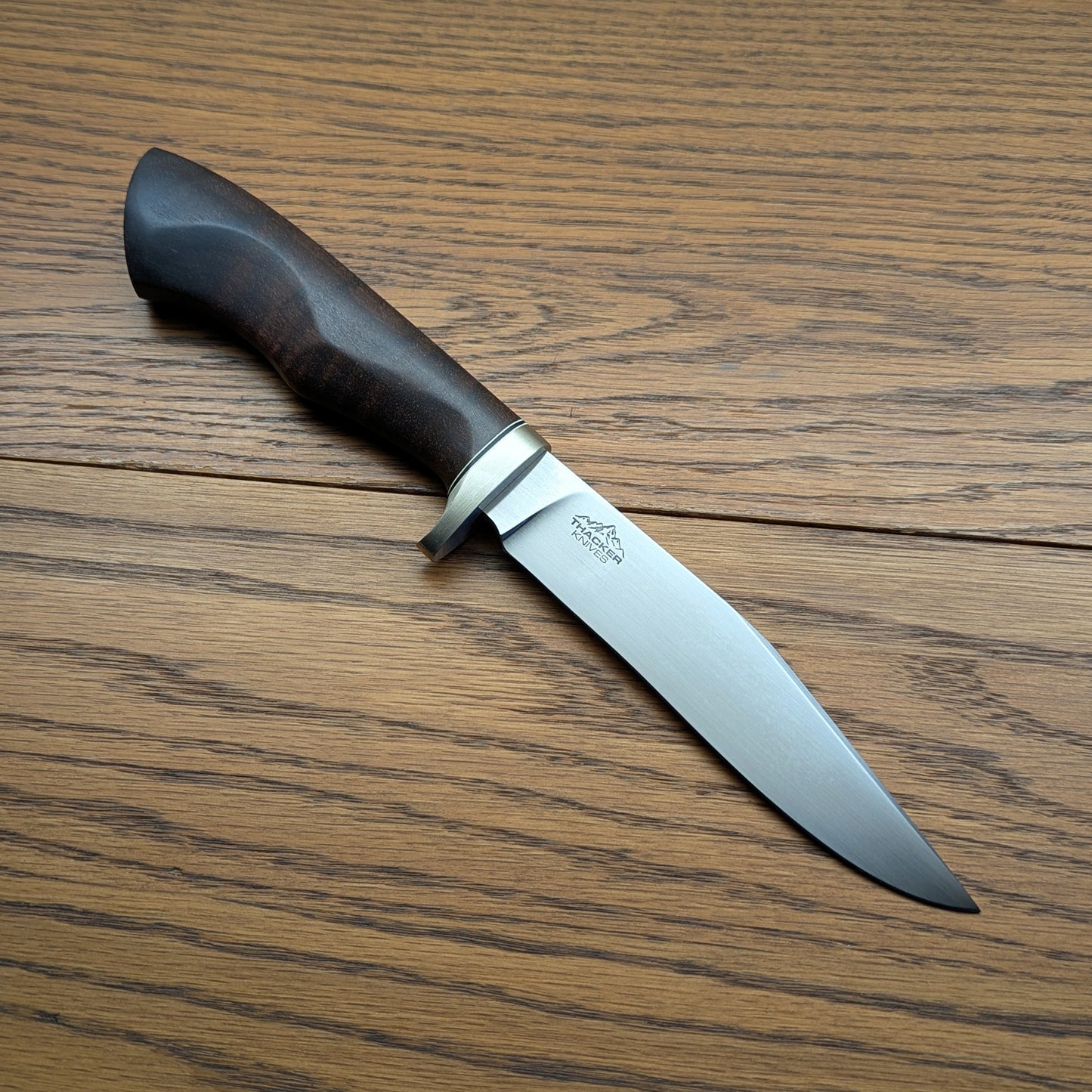Custom hunting knife